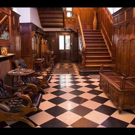 Au Manoir Des Vallees Maffe Екстериор снимка