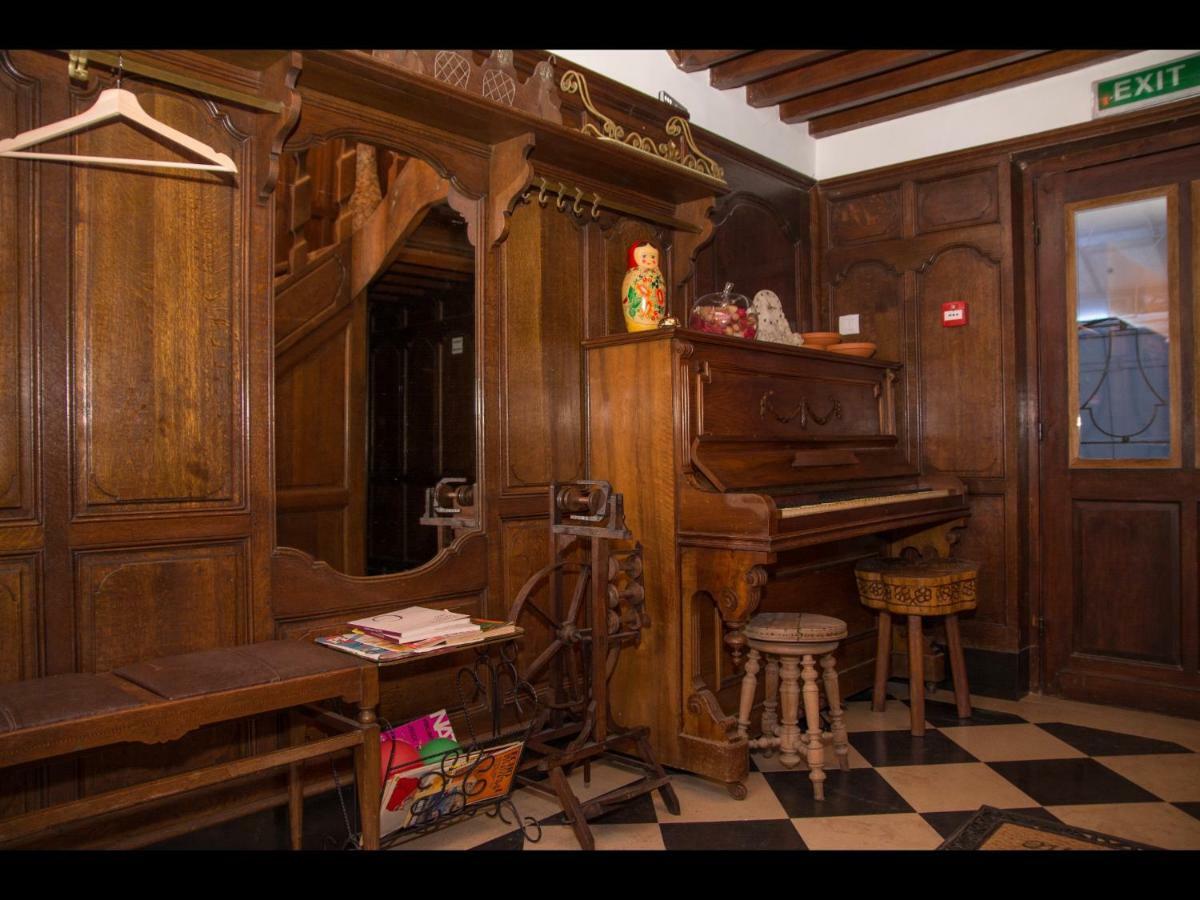 Au Manoir Des Vallees Maffe Екстериор снимка